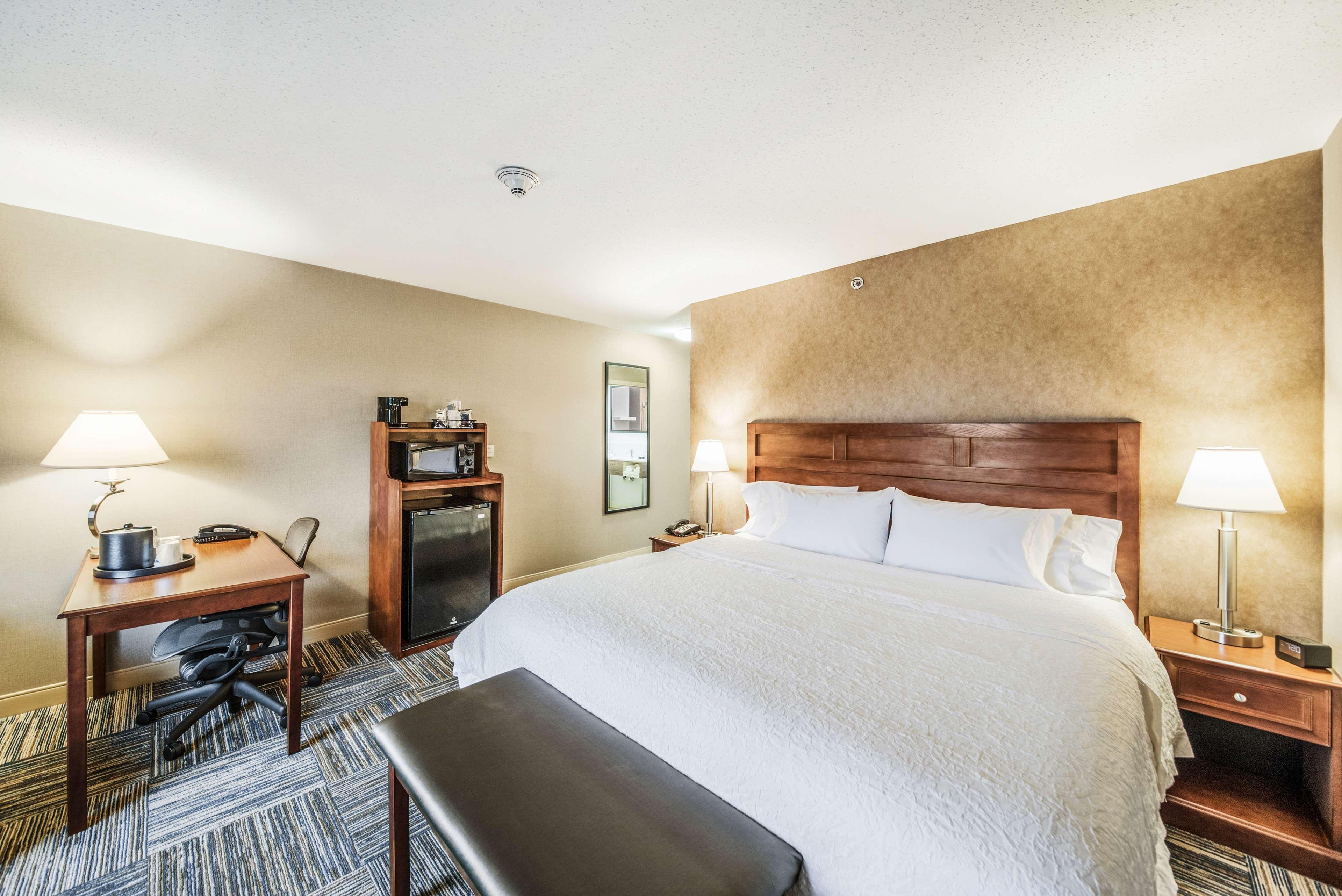 Hampton Inn Greenfield Eksteriør billede