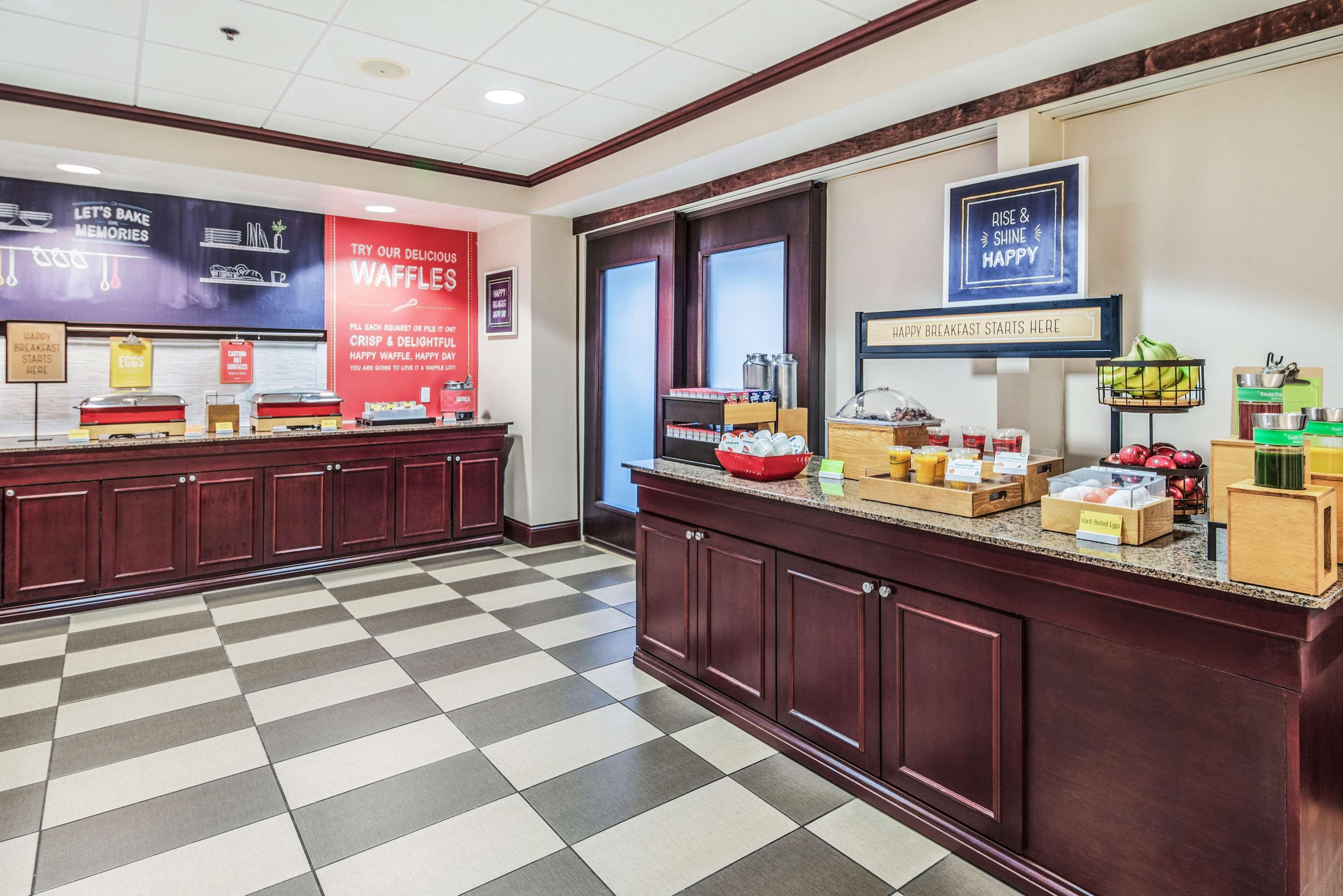 Hampton Inn Greenfield Eksteriør billede
