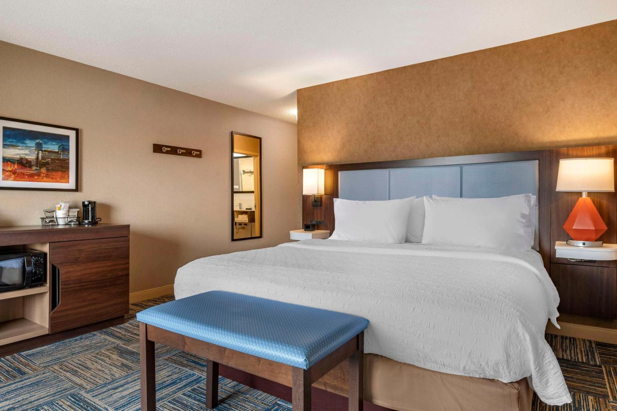 Hampton Inn Greenfield Eksteriør billede