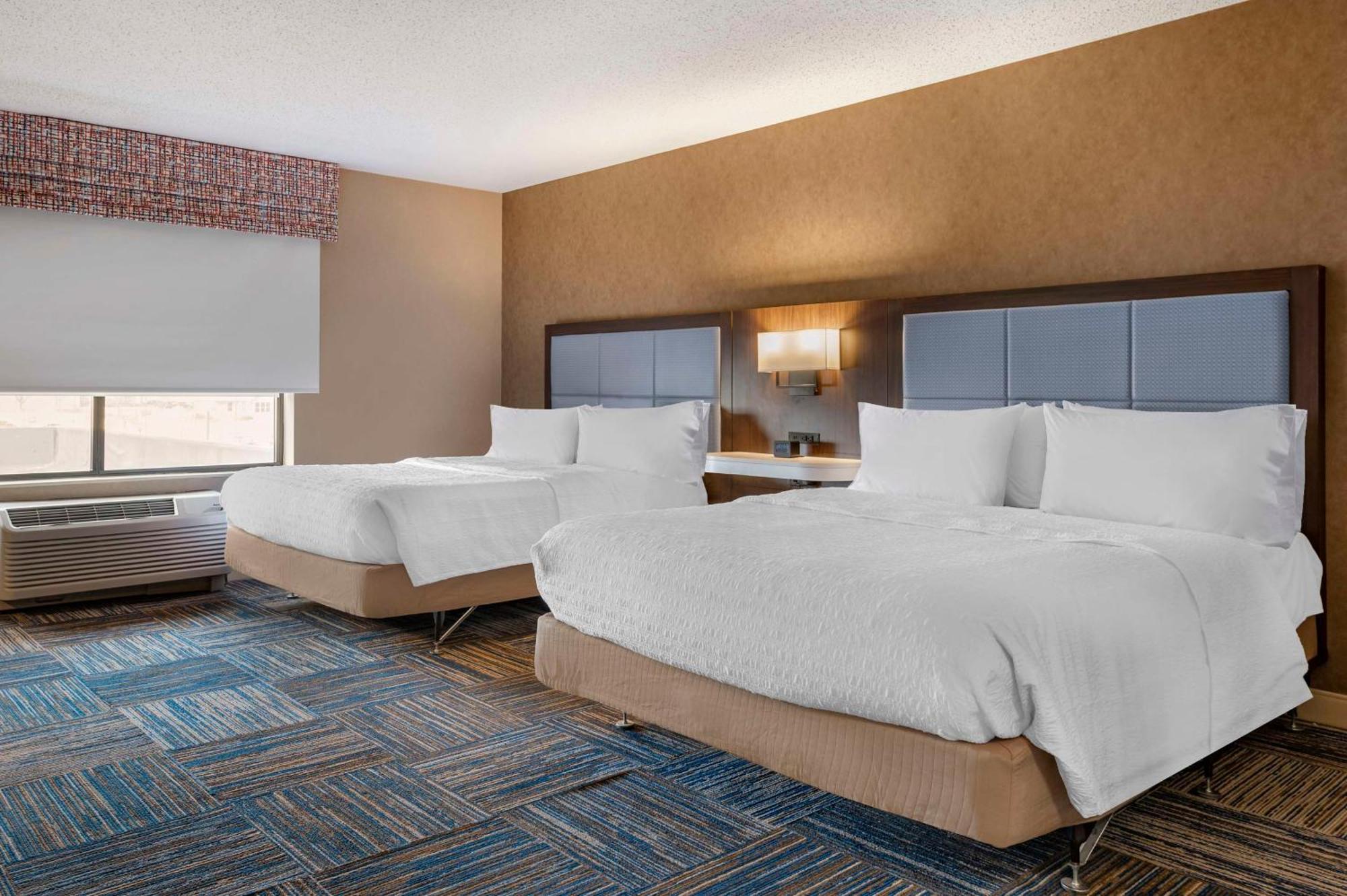 Hampton Inn Greenfield Eksteriør billede